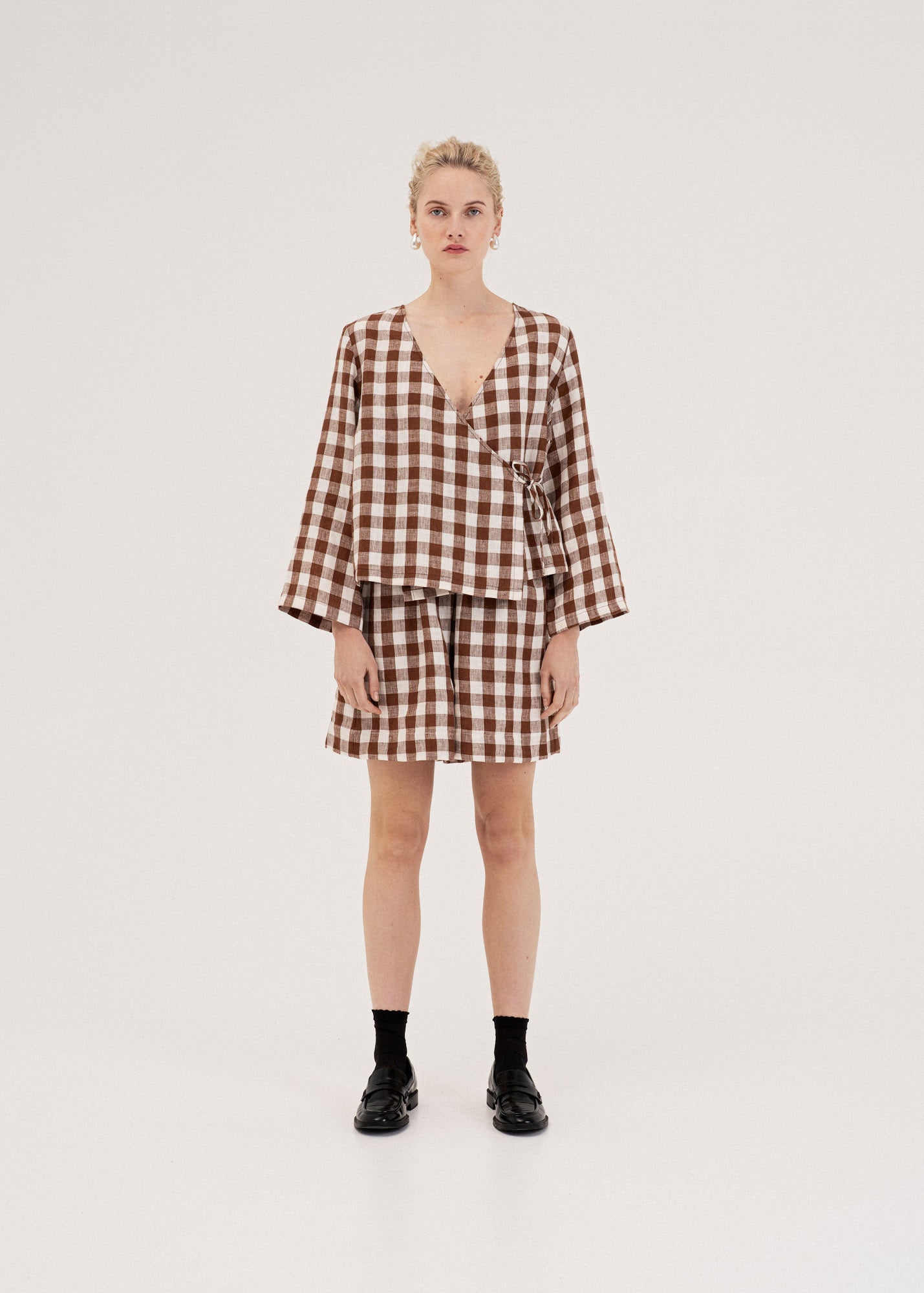 AmourLinen Linen dress Betty classic linen shorts Betty classic linen shorts